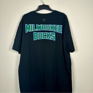 FISLL Milwaukee Bucks NBA-Graphic Men's T-Shirt- 3XL - Multi Logo- NWT